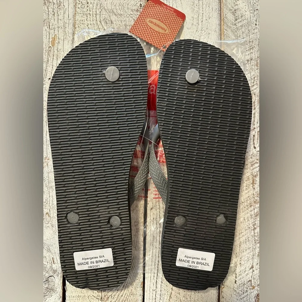 Havaianas Flip Flops - NWT